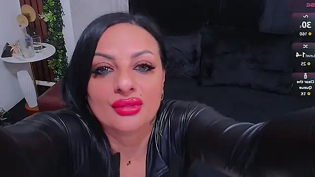 VixenSelena online show from 11.28.25