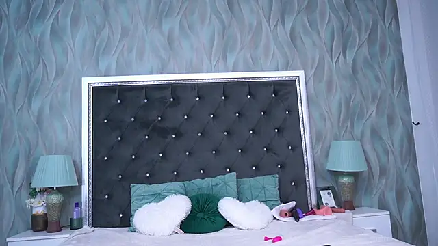 AnneHove online show from 12.07.24