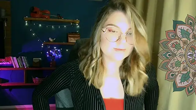 VioletteWay online show from 11.09.25