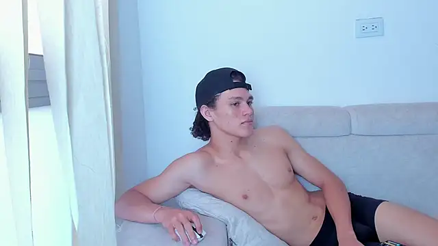 laurent nova online show from 01.28.25