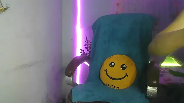 Snapshot of Queenhimanshi chatting on 01.29.25 Queenhimanshi online show from 01.29.25