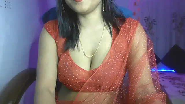 Snapshot of Queenhimanshi chatting on 02.17.25 Queenhimanshi online show from 02.17.25