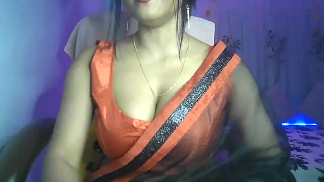 Snapshot of Queenhimanshi chatting on 02.23.25 Queenhimanshi online show from 02.23.25
