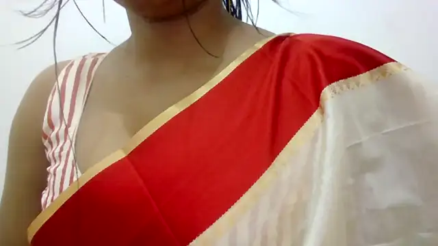 Snapshot of Queenhimanshi chatting on 11.29.25 Queenhimanshi online show from 11.29.25