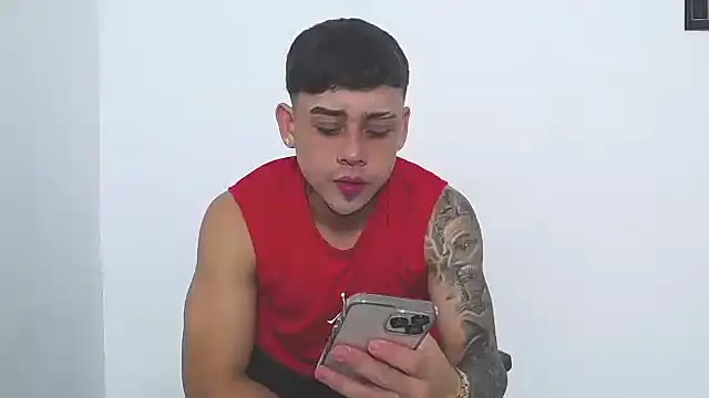 Snapshot of nino_rousse chatting on 09.14.25 nino rousse online show from 09.14.25