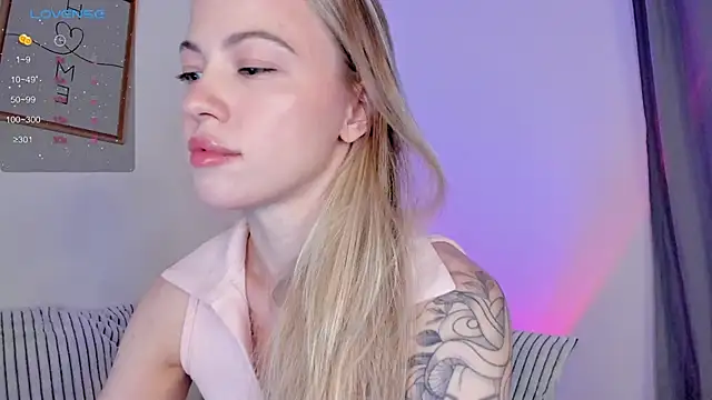 damn cutie online show from 11.21.25