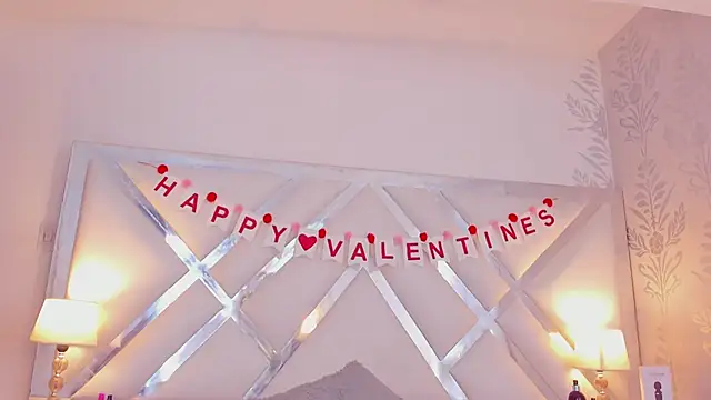 belacampbell online show from 02.12.25