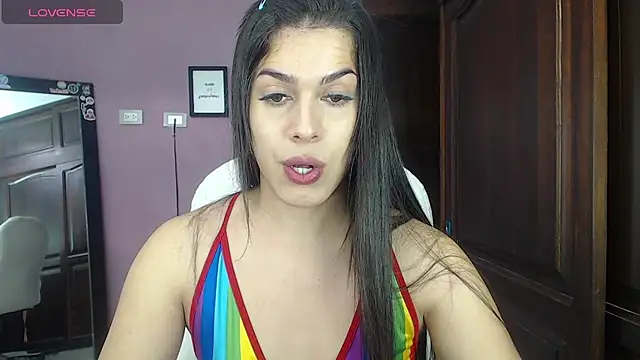 Luciana Ortiz1 online show from 03.05.25