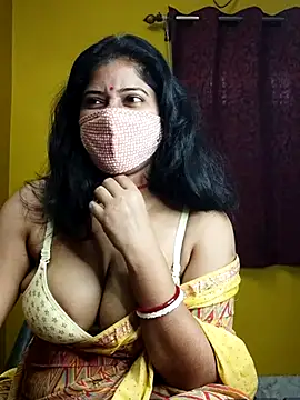 Snapshot of natasha_bhabhi chatting on 02.14.25 natasha bhabhi online show from 02.14.25