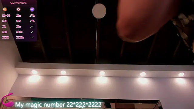 anyi sweet titss online show from 11.25.25