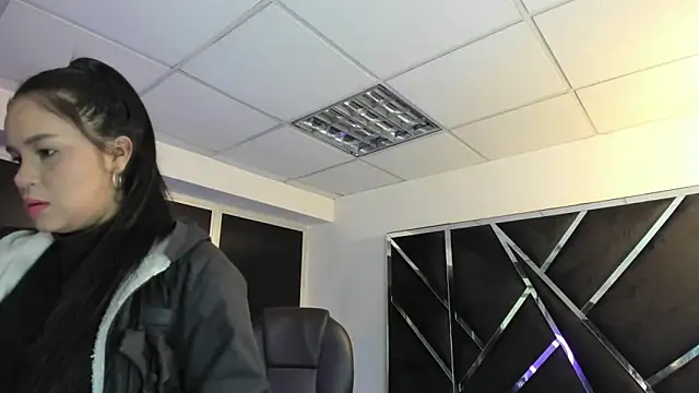 Ivanna18 x online show from 11.06.25