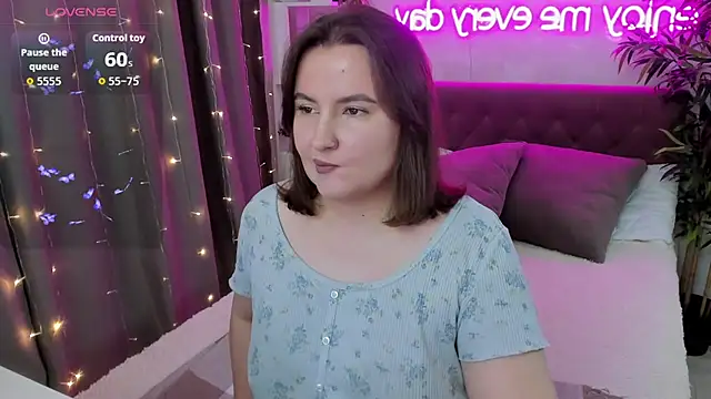 FeralPeach online show from 10.29.25