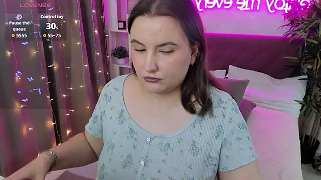 FeralPeach online show from 02.07.26