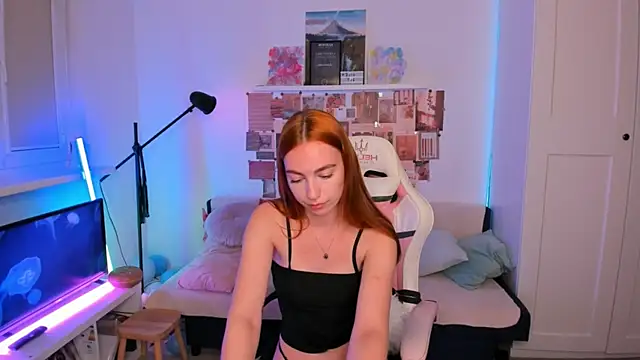 Mia Madden online show from 05.26.26