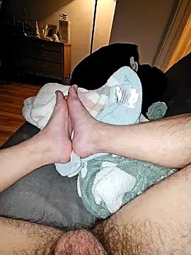 Snapshot of inkedboy7 chatting on 12.19.24 inkedboy7 online show from 12.19.24