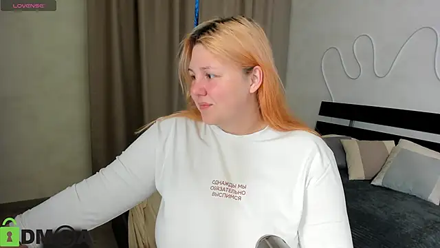 Ruth Oliver online show from 10.27.25