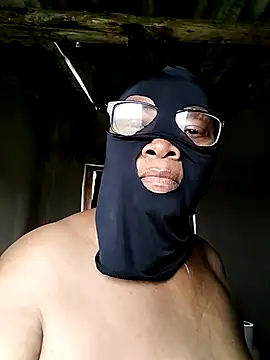 Snapshot of naughtygrannyXXX chatting on 10.29.25 naughtygrannyXXX online show from 10.29.25