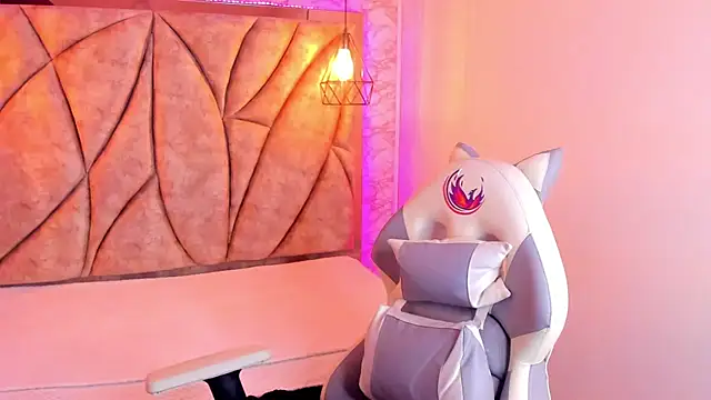 Queen perla  online show from 01.17.25