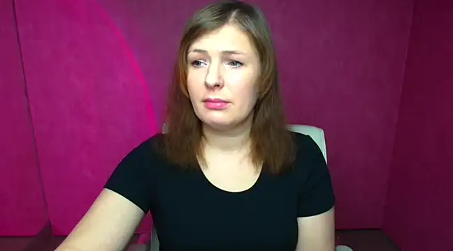 Snapshot of Lissmilf chatting on 12.28.24 Lissmilf online show from 12.28.24