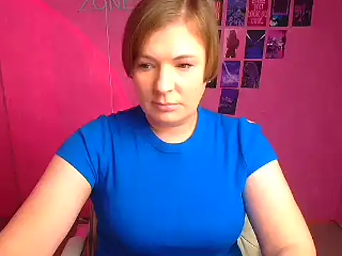 Snapshot of Lissmilf chatting on 10.23.25 Lissmilf online show from 10.23.25