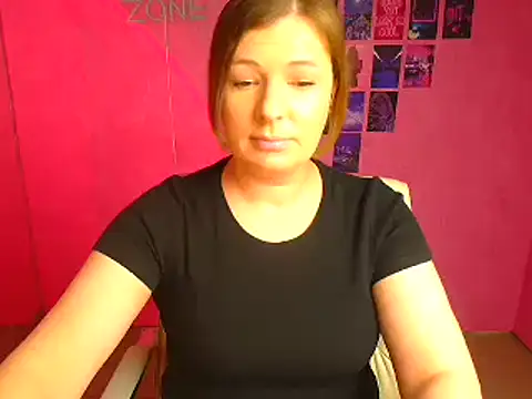 Snapshot of Lissmilf chatting on 04.25.26 Lissmilf online show from 04.25.26