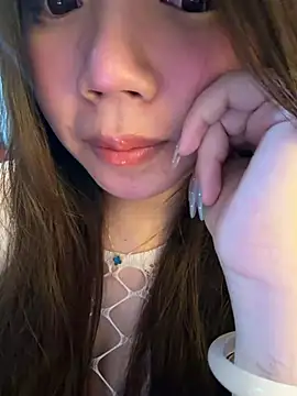 Hotellinh12 online show from 04.17.26