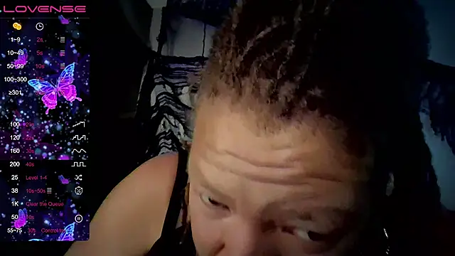 Snapshot of Milfshakecafe chatting on 10.09.25 Milfshakecafe online show from 10.09.25