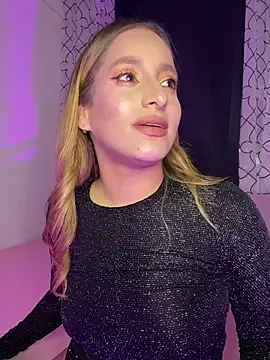 Agnescruzz online show from 03.25.26