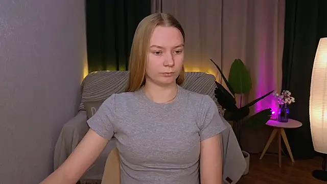 CarolynCohen   online show from 02.03.25