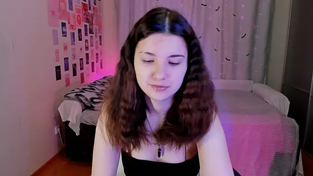 Vanessa Verona online show from 02.18.25