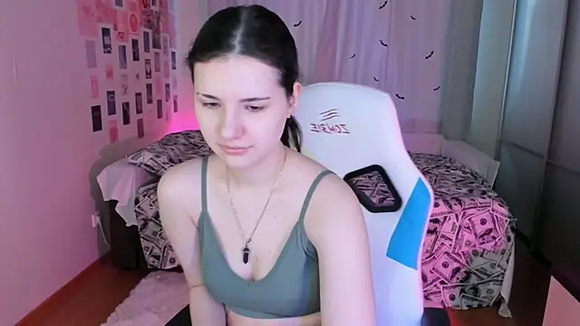 Vanessa Verona online show from 03.17.25