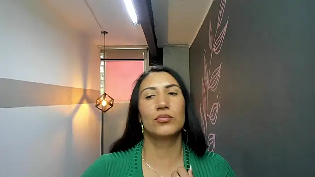 GiaFox  online show from 02.26.25