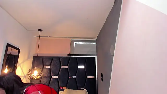 GiaFox  online show from 12.14.25