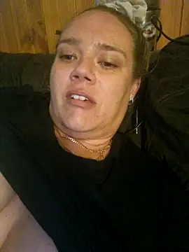 Snapshot of Off_the_Lesh chatting on 09.27.25 Off the Lesh online show from 09.27.25