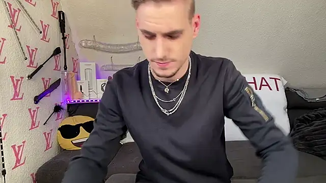 Snapshot of Cookieboy88 chatting on 02.20.26 Cookieboy88 online show from 02.20.26