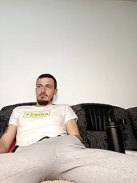 mayk18cm online show from 01.31.25