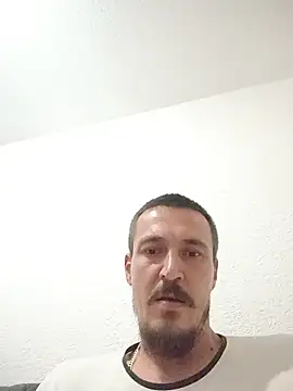 mayk18cm online show from 10.08.25