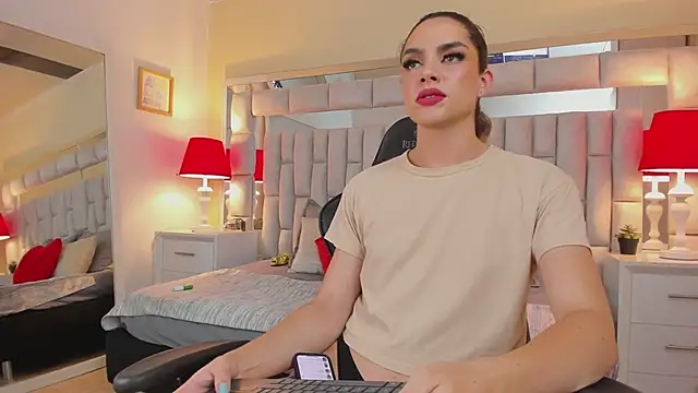 mariiahneedles online show from 12.20.24