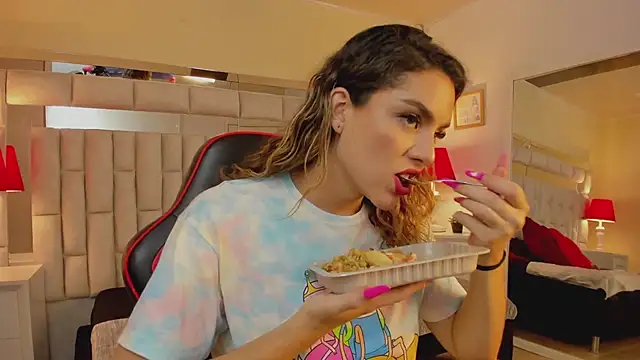 mariiahneedles online show from 02.14.25