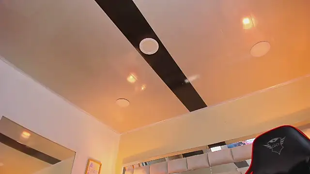 mariiahneedles online show from 02.21.25