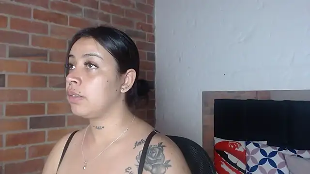 salome  hills1 online show from 01.05.26