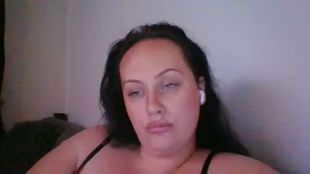 CurvyQueen2023 online show from 11.08.25