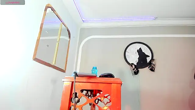 Jimena Grey online show from 11.25.25