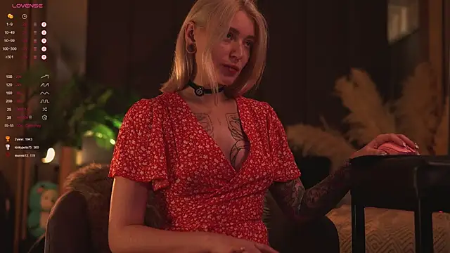 LinaKinky online show from 12.08.24