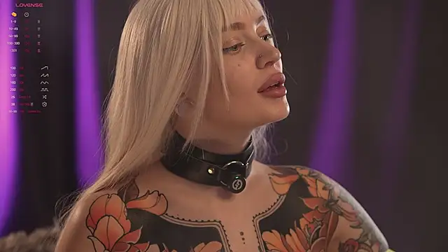 LinaKinky online show from 03.14.25