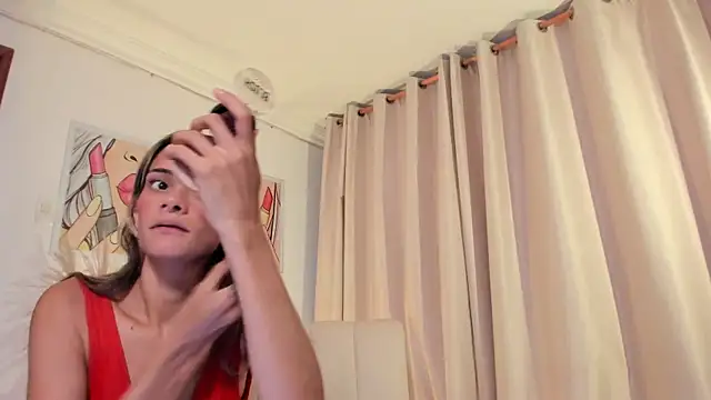 SkiinnyAna online show from 12.18.25