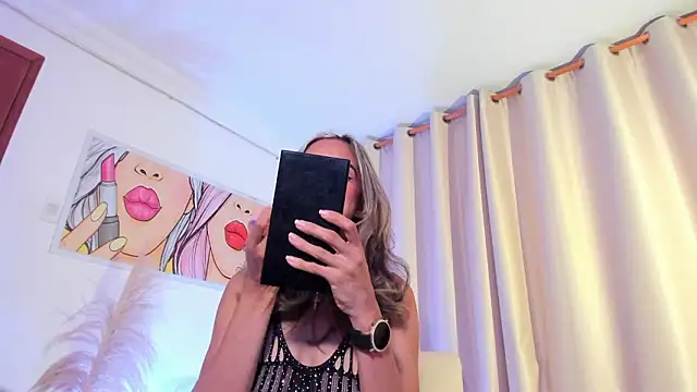 SkiinnyAna online show from 02.05.26