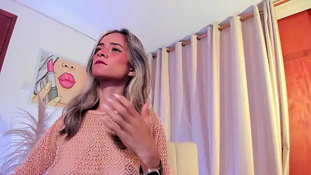 SkiinnyAna online show from 02.16.26