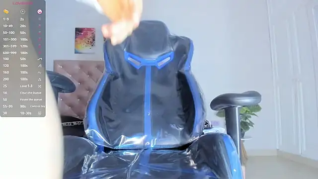 Lissalittlee online show from 10.23.25