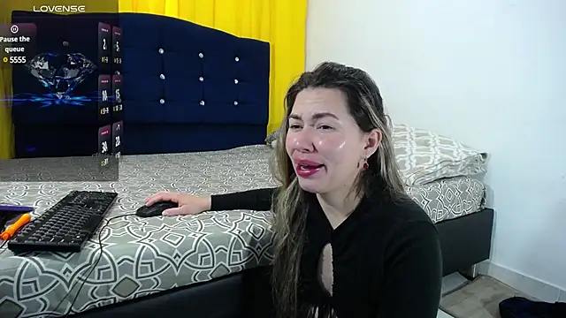 Snapshot of melpark chatting on 03.15.25 melpark online show from 03.15.25